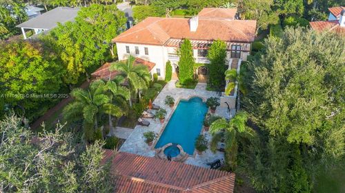 9940 W Suburban Dr, Pinecrest, FL, 33156-1929 | Card Image