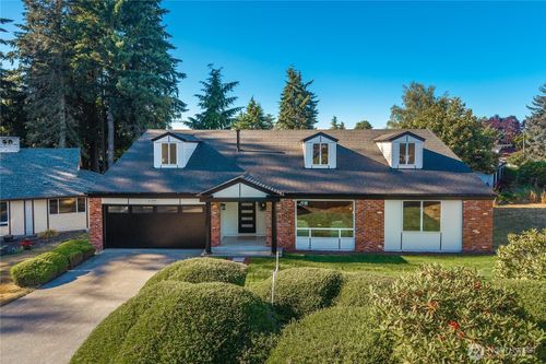 31509 42nd Avenue Se, Federal Way, WA, 98023 | Card Image