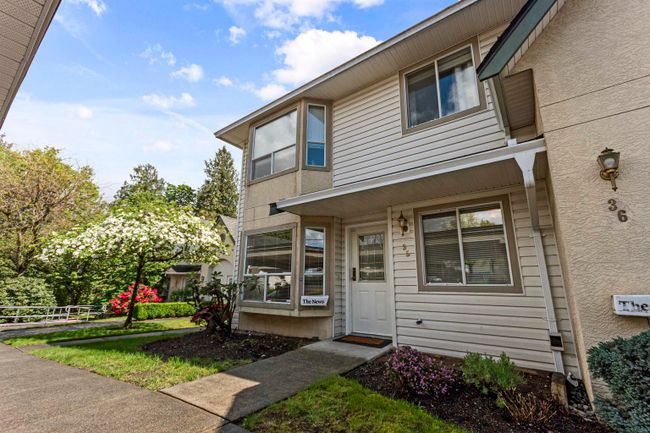 35 - 3380 Gladwin Road, Townhouse with 3 bedrooms, 3 bathrooms and 2 parking in Abbotsford BC | Image 2