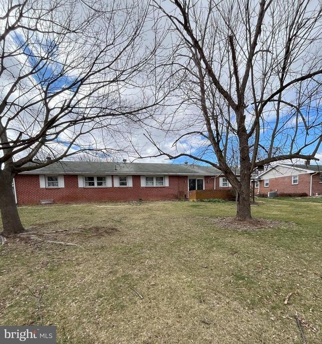 1895 Douglas Dr, House other with 3 bedrooms, 2 bathrooms and null parking in CARLISLE PA | Image 8
