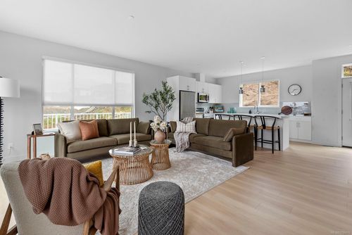 4-6258 Seablush Cres, Duncan, BC, V9L0J9 | Card Image