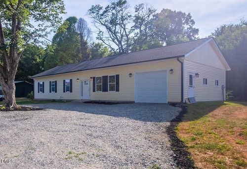 132 N State St, Haw River, NC, 27258-9520 | Card Image