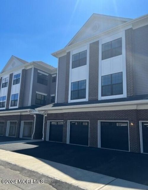 14 Harvest Ln, Caldwell, NJ, 07006-6522 | Card Image