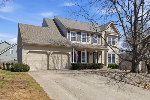 8014 Hall St, Lenexa, KS, 66219-1867 | Card Image