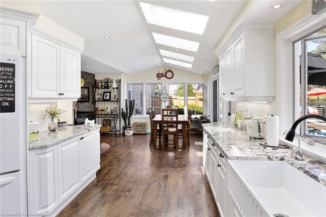 5228 First Line, Home with 7 bedrooms, 5 bathrooms and 22 parking in Acton ON | Image 7