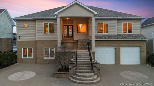 4706 Upper River Rd, Jeffersonville, IN, 47130-8401 | Card Image