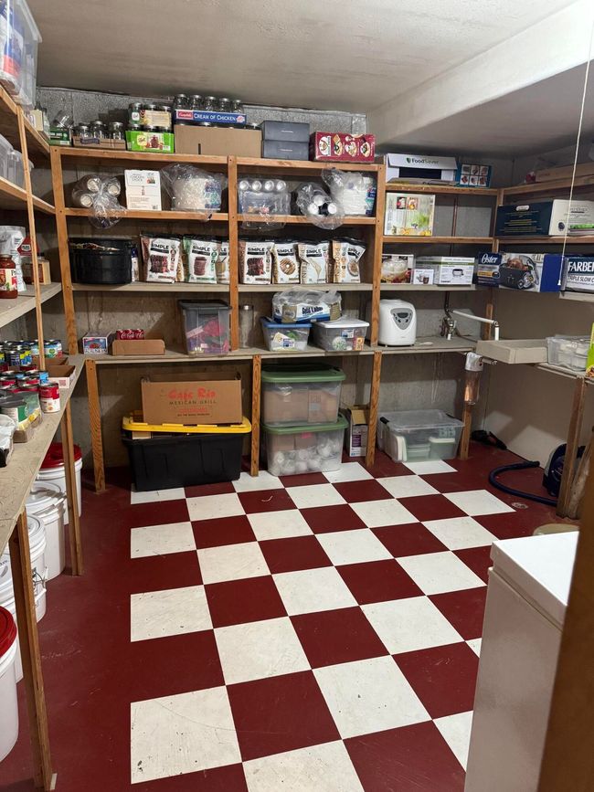 Downstairs Storage | Image 46