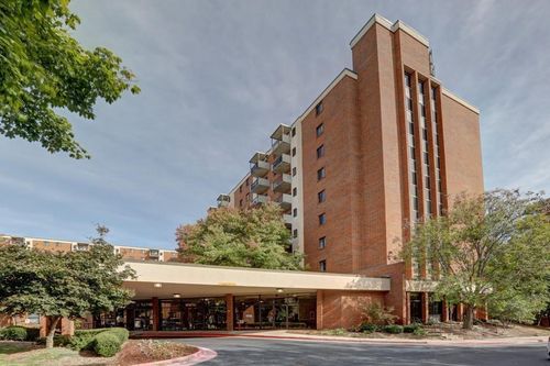 a405-300 Johnson Ferry Rd Ne, Atlanta, GA, 30328-4178 | Card Image