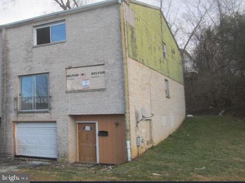 215 Andrew Rd, Coatesville, PA, 19320-2559 | Card Image