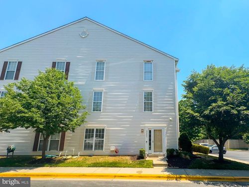 4000 Eastview Ct, BOWIE, MD, 20716-7328 | Card Image