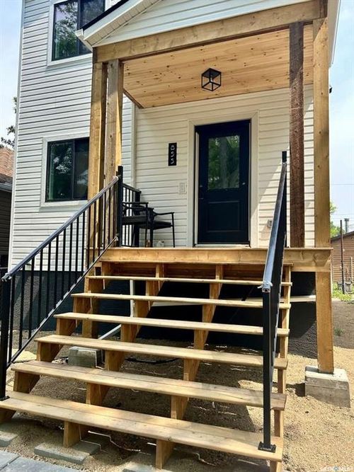 855 Princess St, Regina, SK, S4T3Y1 | Card Image