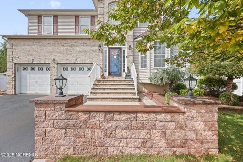 60 Eddington Ln, Monroe, NJ, 08831-5332 | Card Image