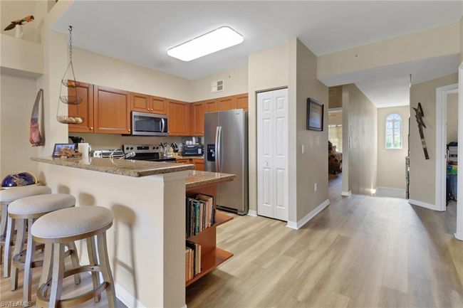 UNIT-203 - 20121 Estero Gardens Cir, Condo with 3 bedrooms, 2 bathrooms and 1 parking in ESTERO FL | Image 4