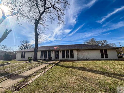 111 Oak St, New Boston, TX, 75570-4010 | Card Image