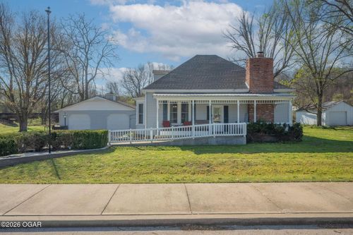 436 Oneida St, Seneca, MO, 64865-9481 | Card Image