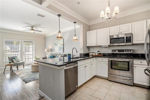 1108 Westchester Rdg Ne, Atlanta, GA, 30329-2463 | Card Image