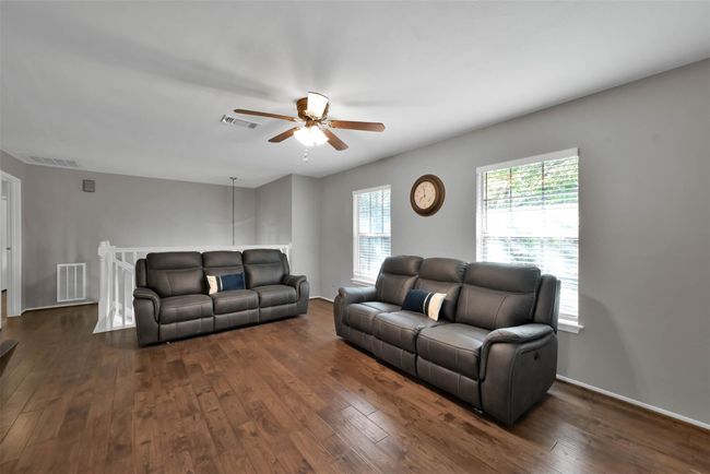 17 Kittiwake Ct, House other with 4 bedrooms, 2 bathrooms and 2 parking in Spring TX | Image 11