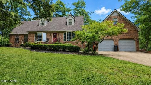 2307 Hamlin Dr, Paris, TN, 38242-8935 | Card Image