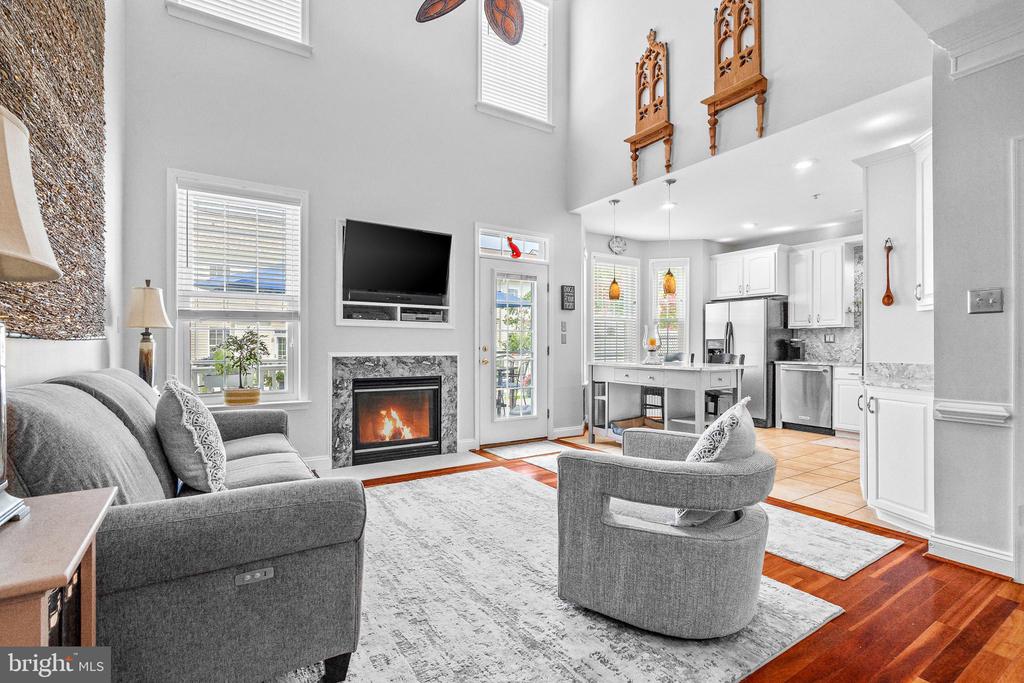 Square Nail Ct, Odenton, MD 21113