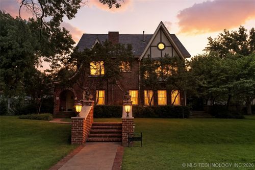 2261 Terwilleger Blvd, Tulsa, OK, 74114-1317 | Card Image