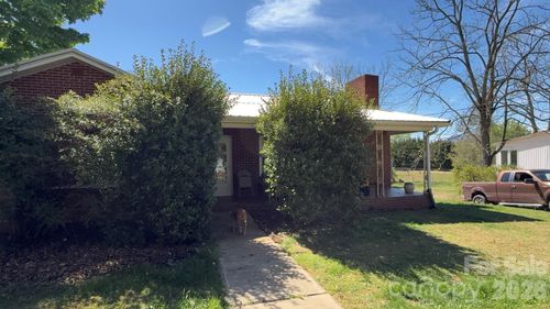 1582 Dutch Cove Rd, Canton, NC, 28716-5078 | Card Image