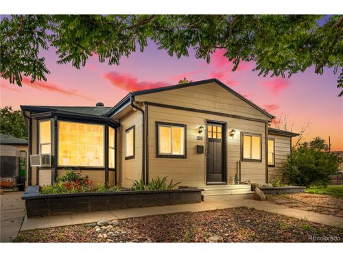 8820 Poze Blvd, Thornton, CO, 80229-4682 | Card Image