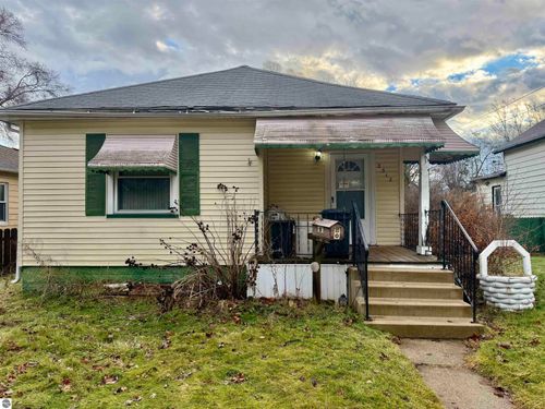 2312 Durand Street, Saginaw, MI, 48602 | Card Image