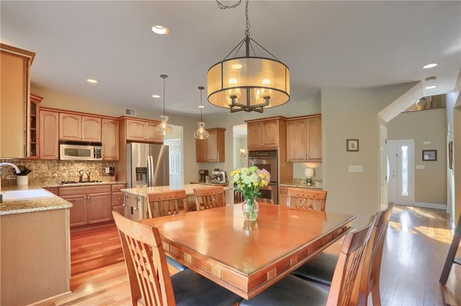 509 Sword Dance Pl, House other with 4 bedrooms, 5 bathrooms and 3 parking in Cranberry Twp PA | Image 19