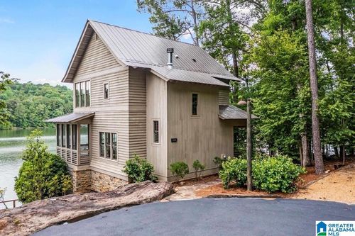 111 Bald Eagle Dr, Crane Hill, AL, 35053-1807 | Card Image