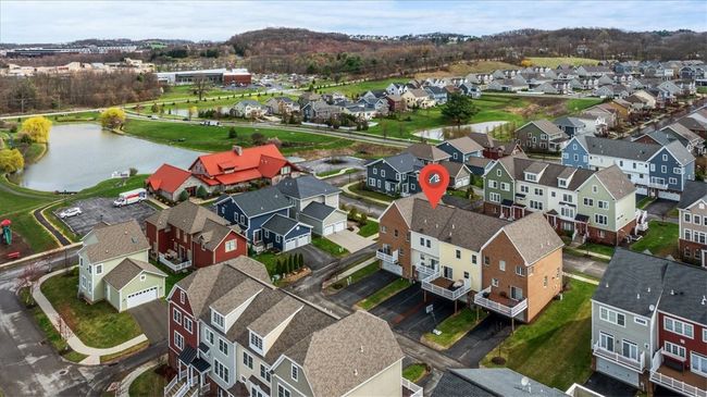302 Osona Ln, Townhouse with 3 bedrooms, 3 bathrooms and 2 parking in Mars PA | Image 27