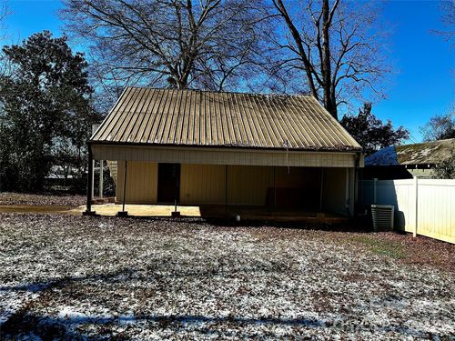 708A Union St S, Concord, NC, 28025-5635 | Card Image