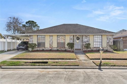 12961 Parlange Ct, New Orleans, LA, 70128-2527 | Card Image