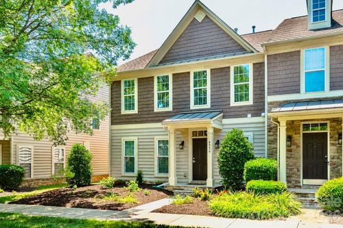 8335 Viewpoint Ln, Cornelius, NC, 28031-8231 | Card Image