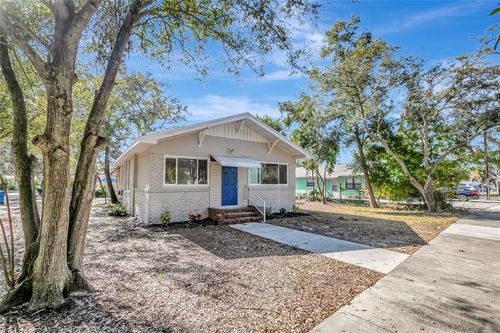 703 16th Ave Nw, Largo, FL, 33770 | Card Image