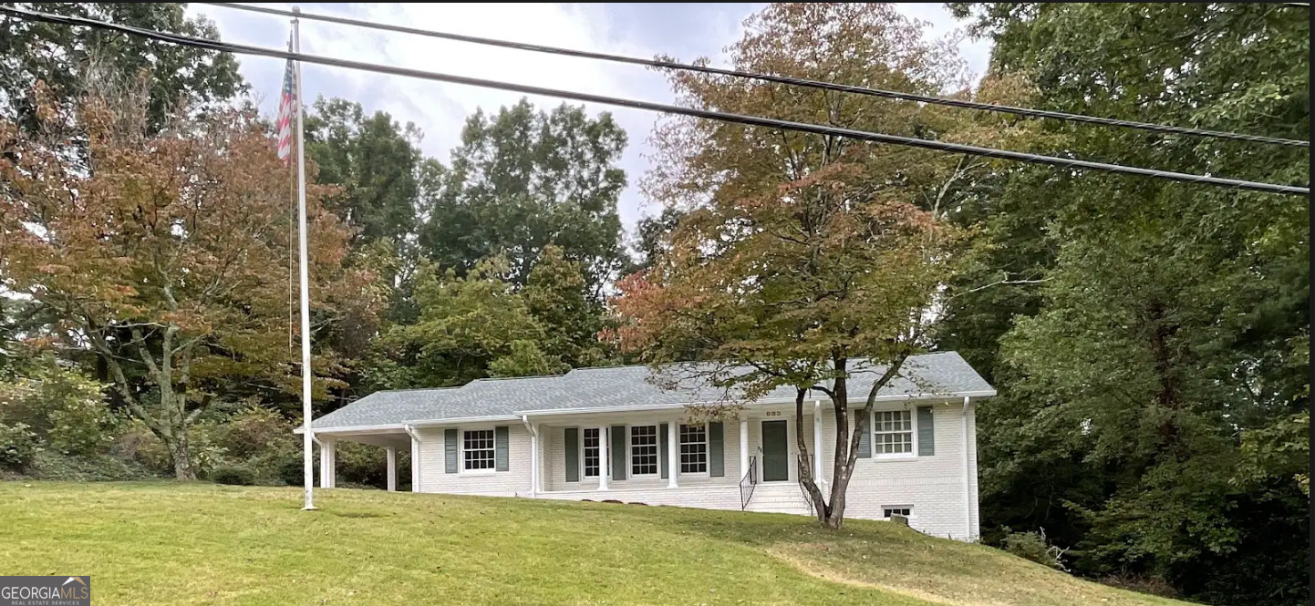 Nix Dr, Gainesville, GA 30501