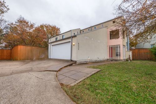 4232 Las Brisas Ct, Irving, TX, 75038-5582 | Card Image