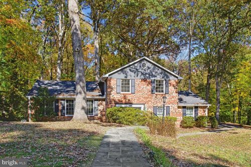 2300 Cheshire Ln, ALEXANDRIA, VA, 22307-1814 | Card Image