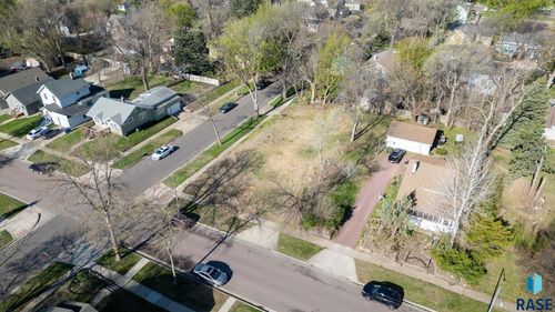 1821 S Duluth Ave Avenue, Sioux Falls, SD, 57105 | Card Image