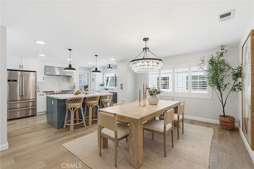 2-2409 Vanderbilt Ln, Redondo Beach, CA, 90278-3254 | Card Image