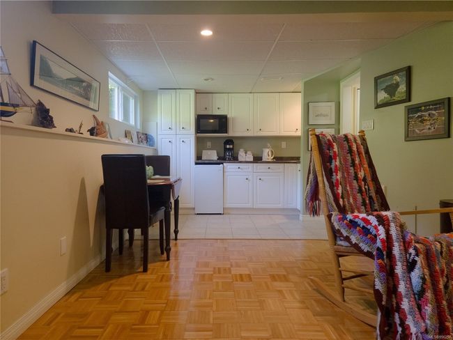 Kitchenette in B&B | Image 32