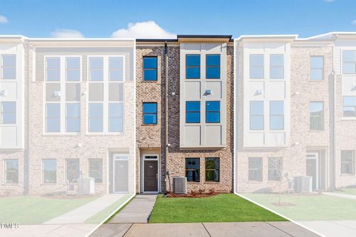 774 Ballyneal Aly, Cary, NC, 27513-3965 | Card Image