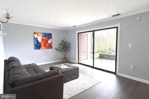 1a-7334 Tavenner Ln, Alexandria, VA, 22306-2044 | Card Image