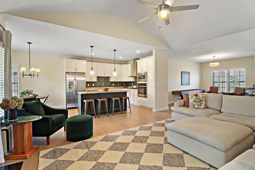 520 N Stone Ridge Drive, Lake Geneva, WI, 53147 | Card Image