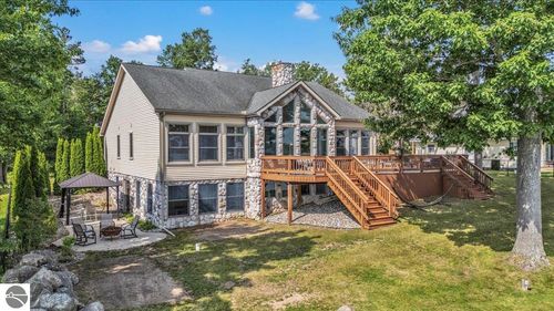 8382 Grace St, Hale, MI, 48739 | Card Image