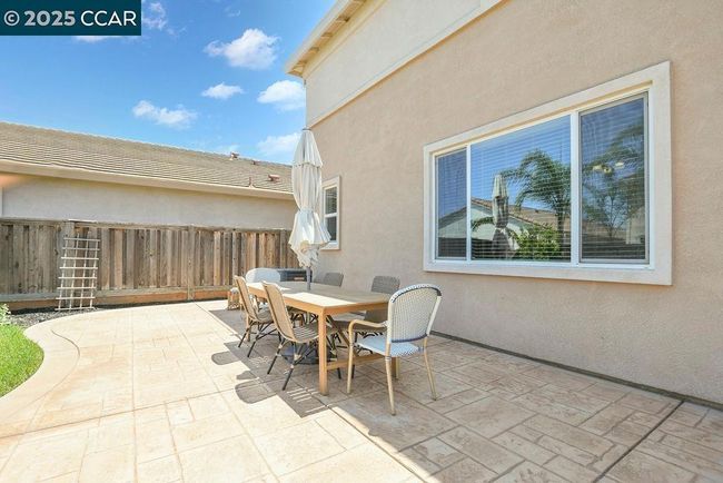 Back Yard | Image 27