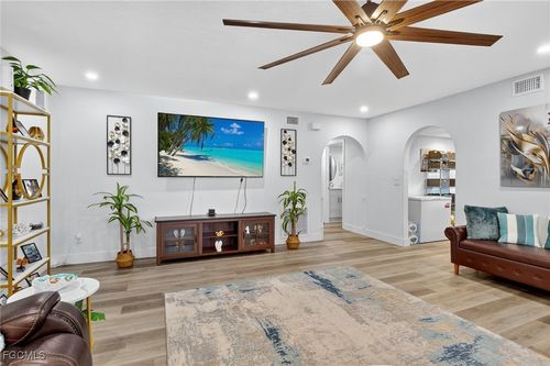 apt-102-1303 Sw 16th Ter, Cape Coral, FL, 33991-3268 | Card Image