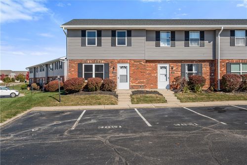 3851 Hillsboro Drive, Beavercreek, OH, 45431 | Card Image