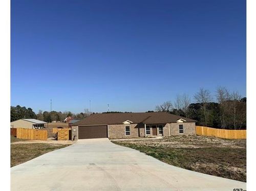 12421 Star Village Ln, Winona, TX, 75792-0105 | Card Image