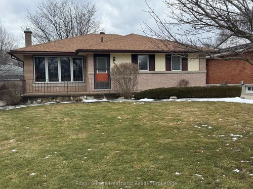 36 Mcdonald St, Stratford, ON, N5A4W5 | Card Image