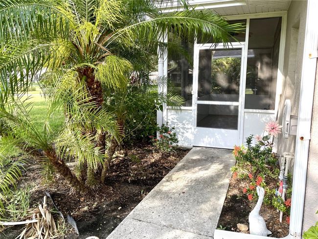 Enter through the Lanai | Image 6